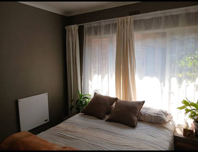 3 BEDROOM HOUSE FOR SALE IN HELIKON PARK